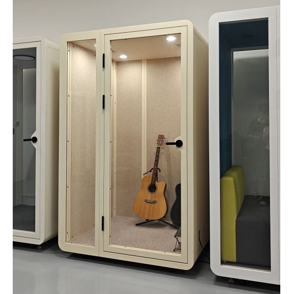 Ventilated Soundproof Office Pod independent Work Prefab Space Capsule House