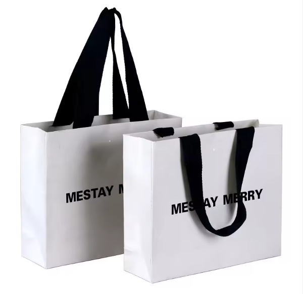 Recyclable Disposable White Kraft Paper Shopping Bags For Clothes