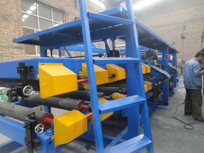 O metal enfrentou a linha de produção painel do painel de sanduíche de sanduíche durável que faz a máquina