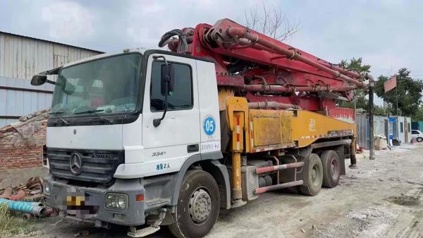 46M Amplitud de vibración 2,6 mm bomba de camión para grandes proyectos de construcción