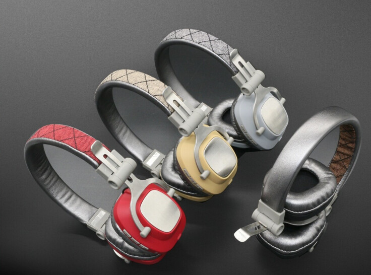 Супер басовые наушники Bluetooth стерео 5pin 110dB 8h