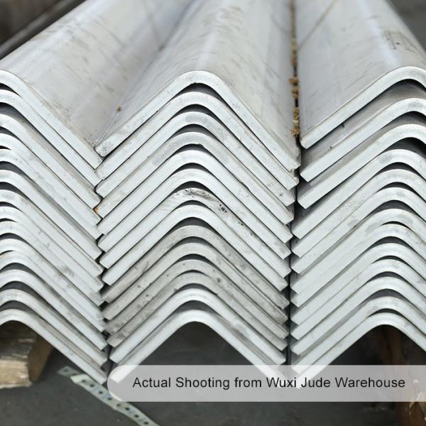Slit Edge Stainless Steel Corner Profile Industrial 316L Equilateral Angle JIS AISI ASTM Standard
