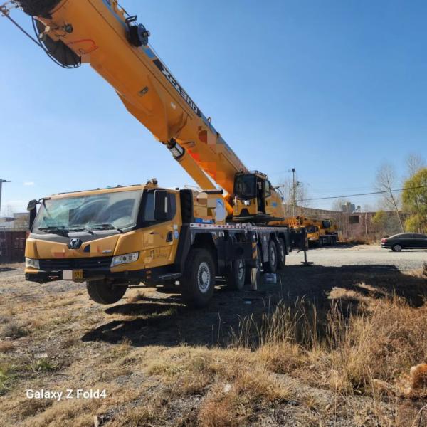 Продажа Zoomlion XCA220 220 тонн Мобильный грузовой кран 6-секционный бум Использовано 2012 местоположение