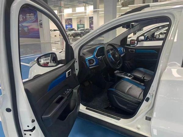 Baic EC3 Electric Vehicle Used Electric Taxi Cars from with 5 Seats and Left Steering