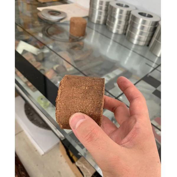 Усовершенствуйте свою работу по брикетированию древесного лома с помощью нашей автоматической машины для брикетирования