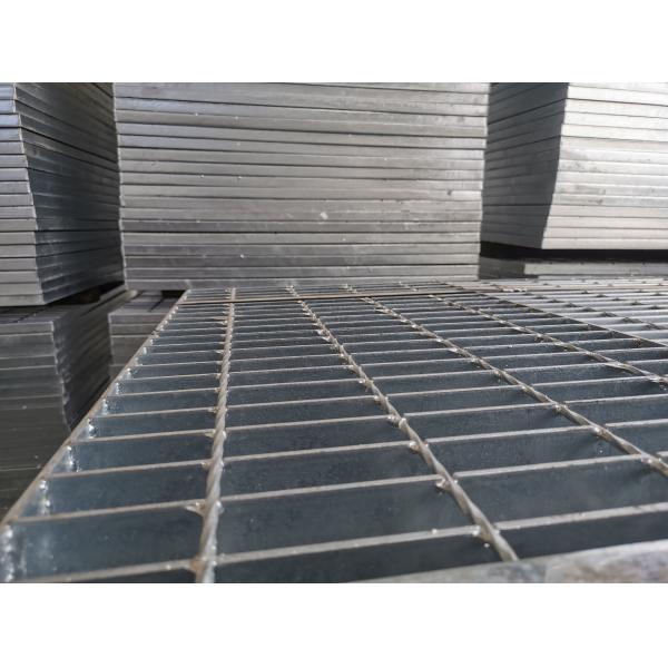 50*5mm Anti Corrosive Metal Grating Platform 4mm Thick Light Structure