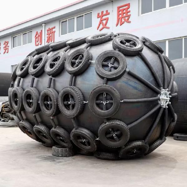 50kPa Pressure Yokohama Baby Fender Customized for Marine Transportation