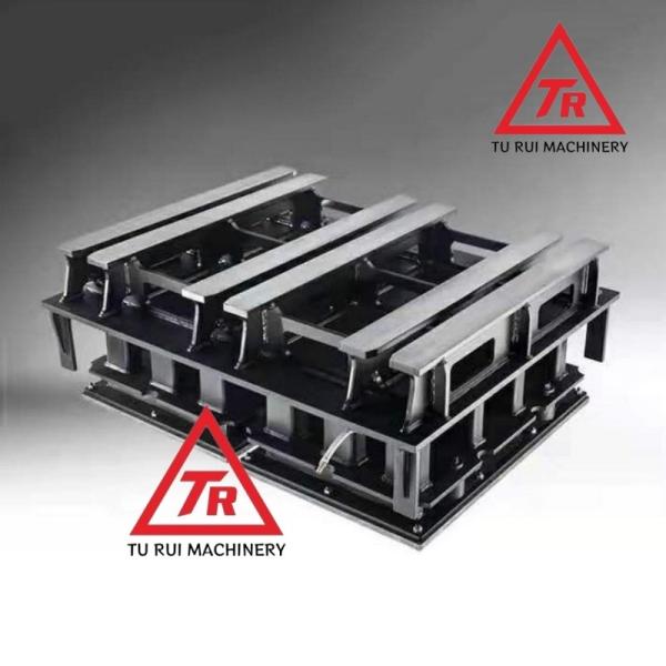 Customization Concrete Block Moulds Rustproof Interlocking Block Mold 2 Cavities