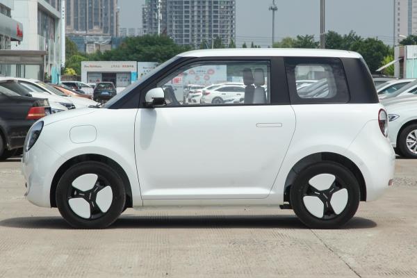 Carro elétrico de Changan Lumin 4 Seater EV carga lenta 7.5h da bateria de 12,92 kWh
