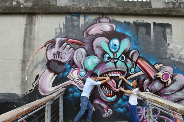 Краска для пульверизатора граффити художника Aeropak не токсическая с ручной надутой консервной банкой