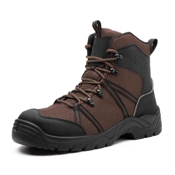 Bottes de travail anti-dérrapage / anti-ponture résistantes aux chocs