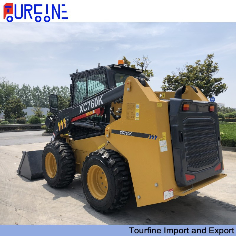 XC750K Skid Steer Loader with 4-in-1 Bucket for Construction