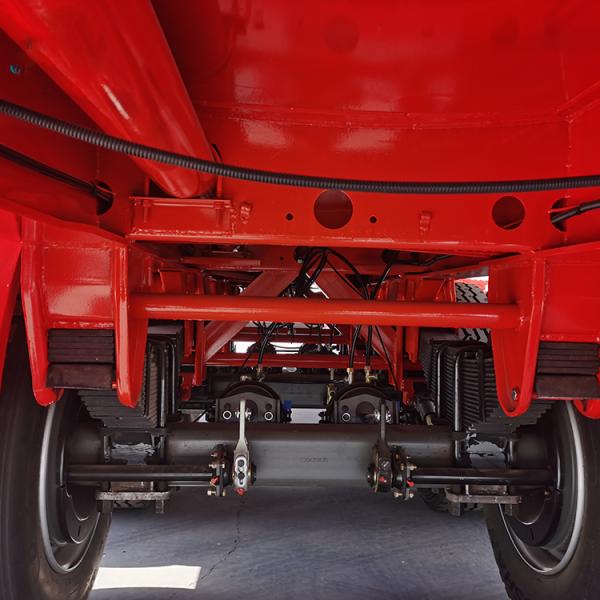 Semi-remorque à suspension mécanique de 45000L avec axe d'origine à 3 essieux et pneus 12R20 pour le transport de pétrole brut
