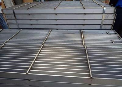 A raspagem resistente do aço carbono Q195 para a passagem da indústria galvanizou a tampa de aço do dreno da raspagem