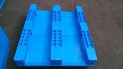 New Big Plastic cheap euro Recycling Single 4-WAY Plastic Pallet with Metal Reinforced for Racking