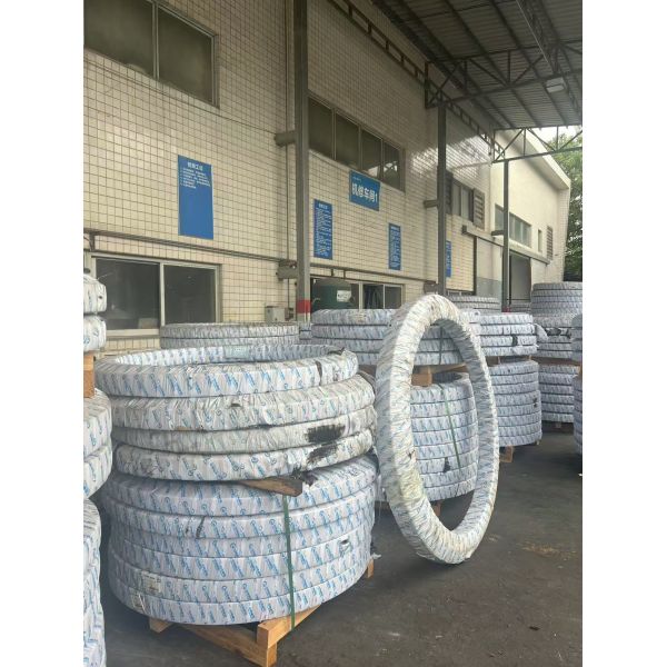 Hydraulic E320D Slewing Gear Ring Swing Bearing Essential Excavator Construction Machinery Replacement Component