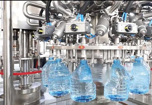 Rotary 5 Liter Automatic Water Bottle Filling Machine For Liquid