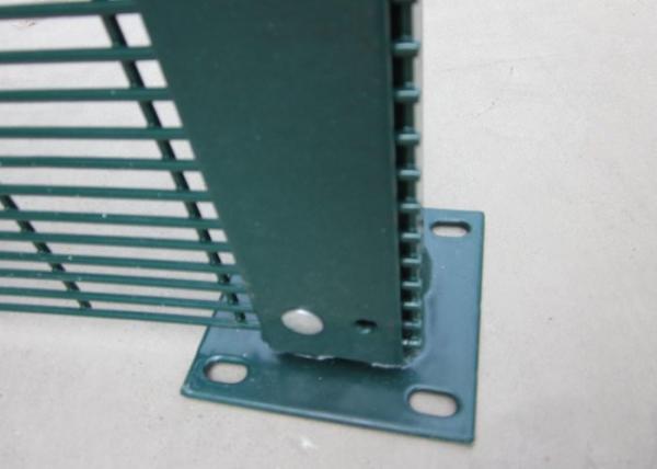900-2500mm Height Prison Anti Climb Wire Mesh Fencing PVC Coated 4ft 8ft