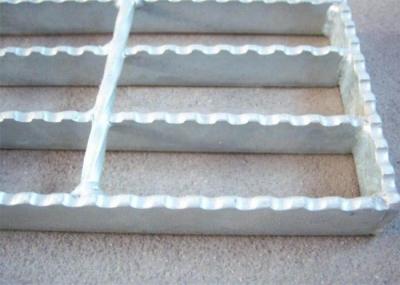 40 X 5 Serrated Bar Grating , Metal Building Hot Dipped Galvanised Steel Grate