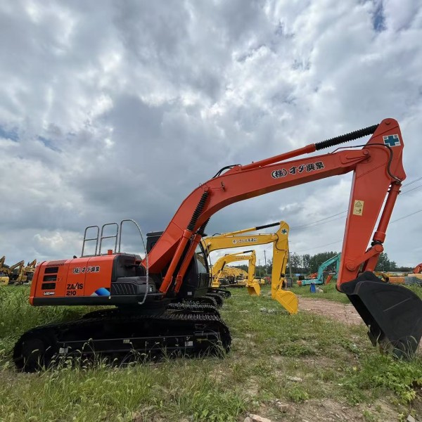 Compact ZX210 Used Hitachi Excavator Heavy Duty Construction Equipment