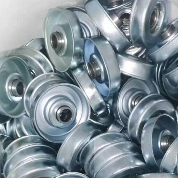 Customized 28mm Stamped Flange Mount Ball Bearing 60x56x12 6001ZZ For Conveyor