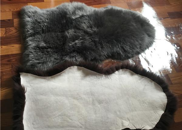 Luz natural do tapete real da pele de carneiro grande - o cinza tingiu o tapete decorativo da casa longa do lambswool
