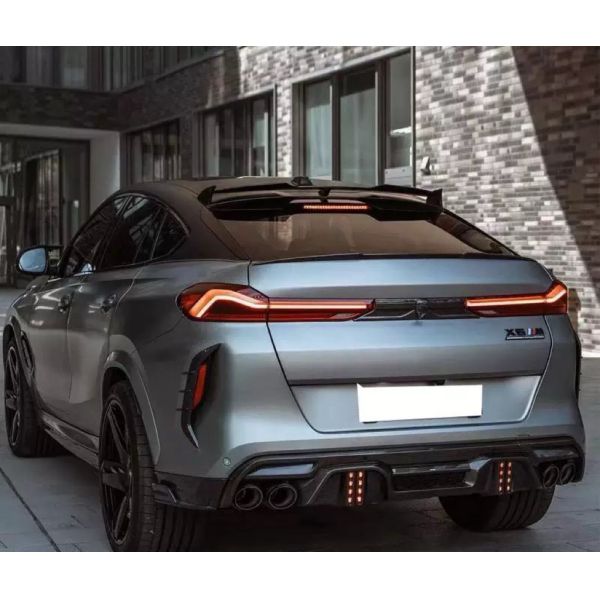 BMW X6M Body Kit F96 BMW Carbon Fiber Body Kits With Tailpipe Grill Mirror