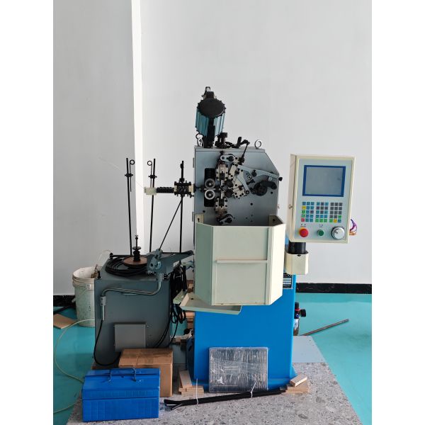 High Speed Automatic Wire Forming Machine With 550pcs / Min Production Speed