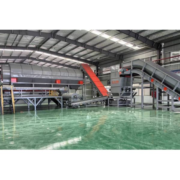 Hot Washing PET Plastic Recycling Line for Round Flat Bottles 500-1000kg/h