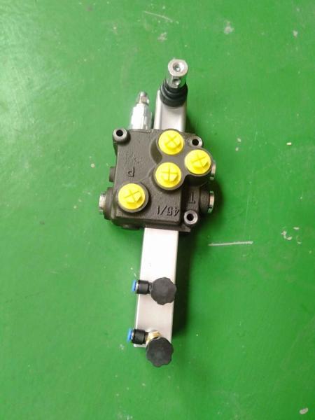 Three Modes Manual Pneumatic Electric Directional Control Valve Multiport