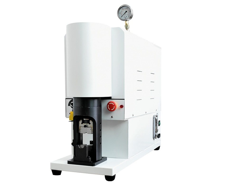 Oil Pressure Control 30 Tons Automatic  Wire Terminal Crimping Machine Noiseless Cable Stripping And Crimping  Machine