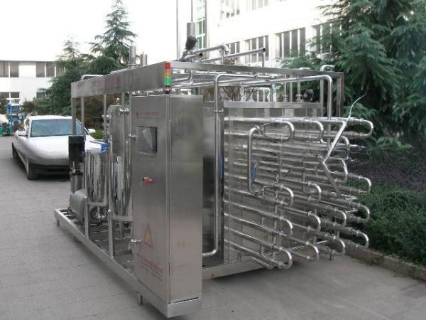 Esterilizador Máquina de Termificação Tubular de Leite UHT de 6000L/H para Leite de Cavalo