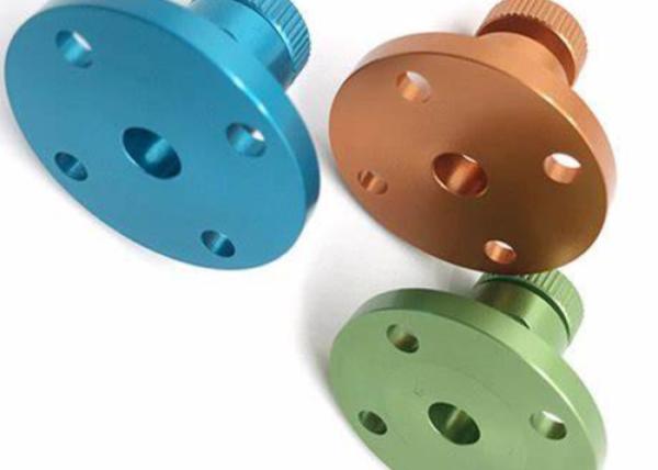 Partes de alumínio AL6063 usinadas por CNC com acabamento anodizado para alta integridade estrutural
