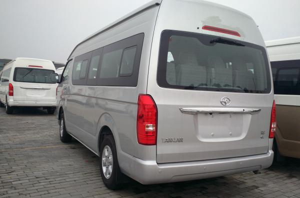 Professional DFR4 Small Cargo Vans , Dongfeng Haice Commercial Cargo Vans