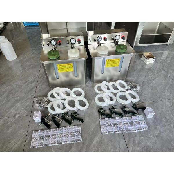 Máquina de llenado de pegamento YUTAI de acero inoxidable de 3 kg de capacidad por tarro para embalaje de bolsas de regalo de zapatos con dos pistolas