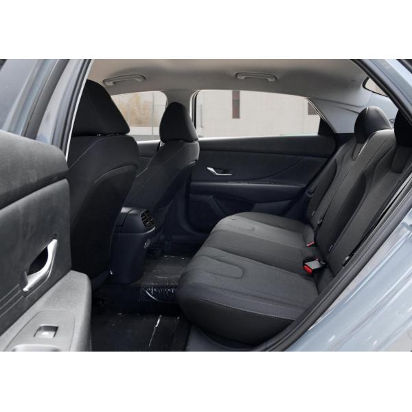 Ведущая версия GLS Hyundai Elantra 2022 1.5L CVT 4 Door 5 Sedan Gasoline Sedan