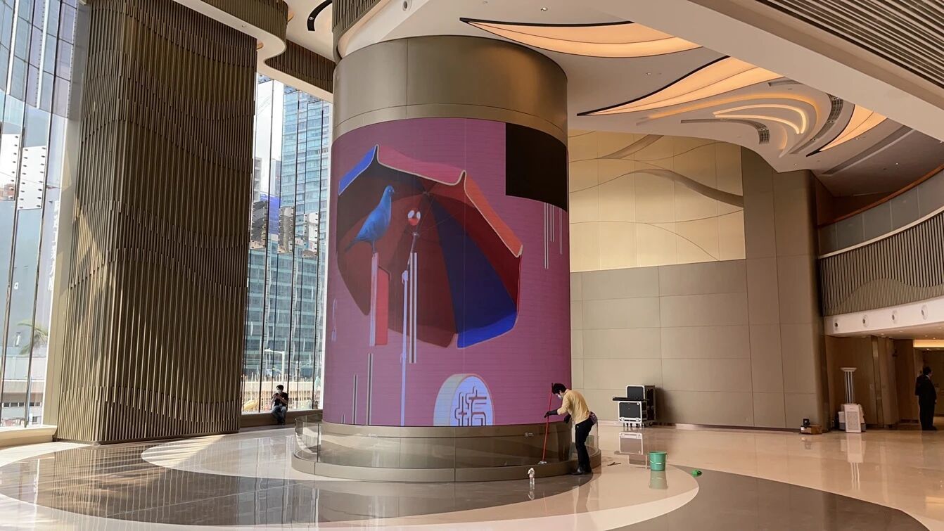 P1.25 Indoor LED Flexible Display 240x120mm Module Size Curved LED Display Screen