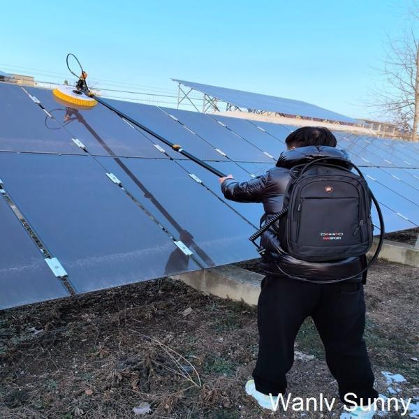 Máquina de limpeza solar para usinas fotovoltaicas Lavar carros Limpeza de janelas Nylon de cabeça única e alça de 7,5 M