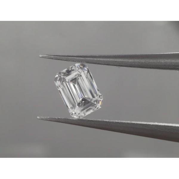 5.38ct Emerald-shaped diamond earrings DEF VVS Lab Grown Diamonds PT950