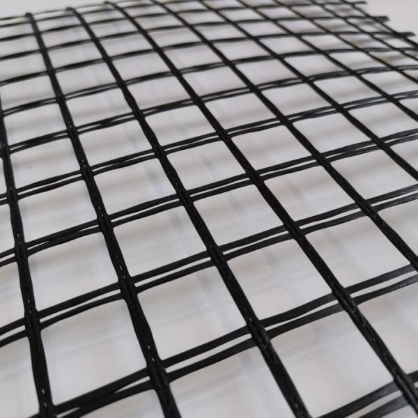 Geogrid de pavimento de carretera de fibra de vidrio con revestimiento de betún, geogrid anti-fisuras 100KN