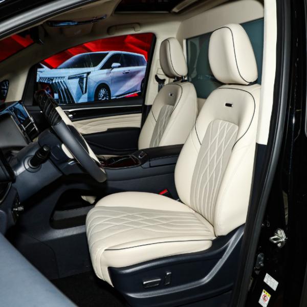 Подержанные автомобили 2021 Trumpchi M8 Большая вместимость 7 мест