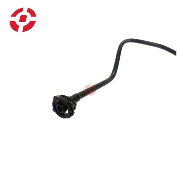 Hatchback radiator bleeder hose 31686793 Water tank pipe for Volv o Engine radiator coolant pipe