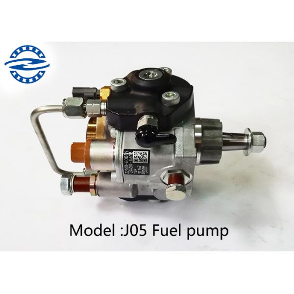 Насос для подачи топлива 22100-E0030 впрыски двигателя J05 электрический для цвета экскаватора серебряного