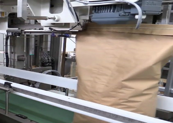 Full Auto Open Mouth Bagging Machine , Seed / Nuts Granule Packing Machine 10-50 Kg