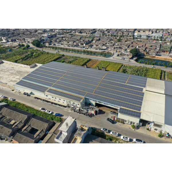 Europe Plug and Play Solar System Solar Panel With Battery and Inverter New Design Uesd for Large Factory