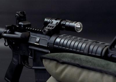 Rechargeable Underwater 2m 1700 Lumens Tactical LED Flashlights