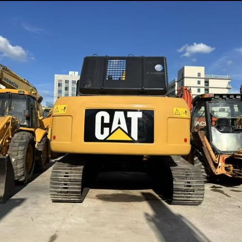 Model Used Caterpillar 320D Excavator with Long 320DL GP Bucket Included