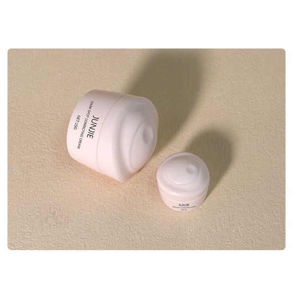 PP Round Jars Colored Plastic Jars Plastic Skincare Packaging Eye Round 4g 15g Cosmetic Jars for Cosmetics Industry Packaging