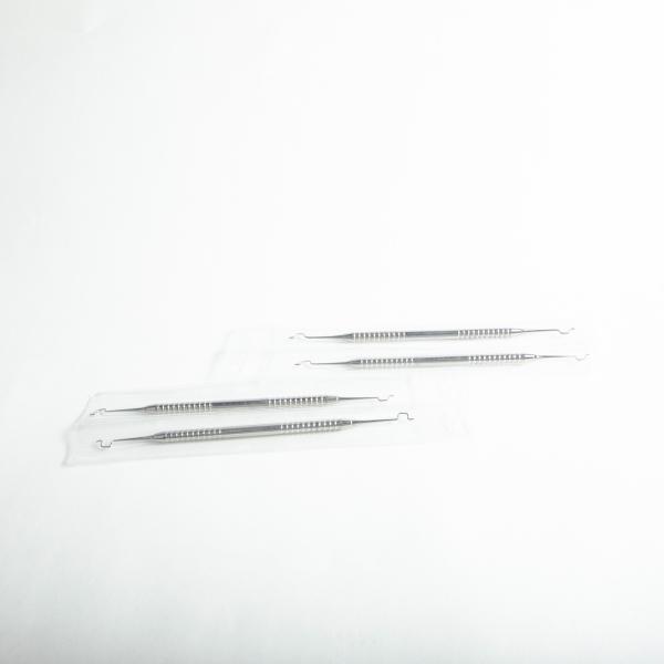 Placeur professionnel de cravate de ligature - fournitures orthodontiques essentielles pour les kits d'orthodontie et les accessoires d'ortho. Produits orthodontiques de haute qualité