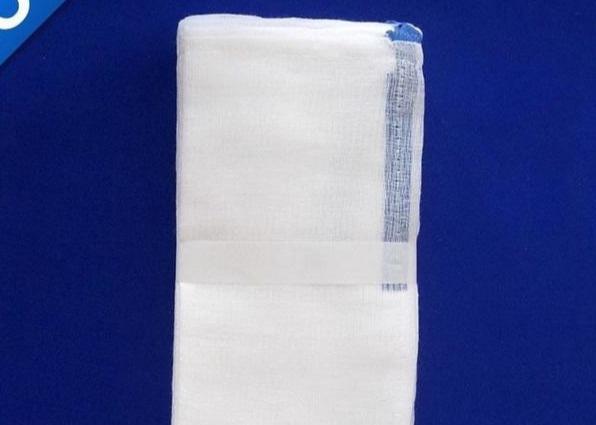 ISO13485 Disposable Medical Gauze Fabric Pads Easily Absorb Wound Dressing